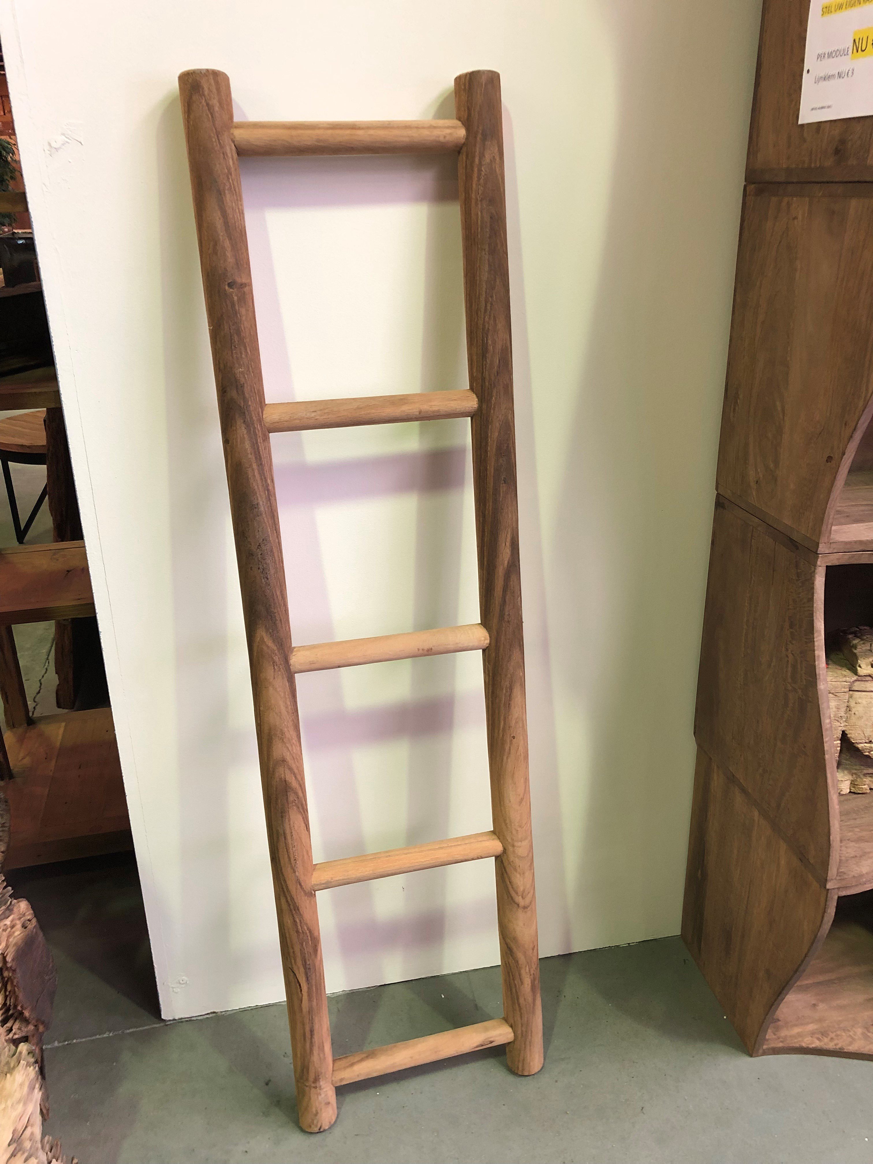 samenkomen koelkast Politieagent Decoratie ladder gemaakt van suar hout - Megafurn